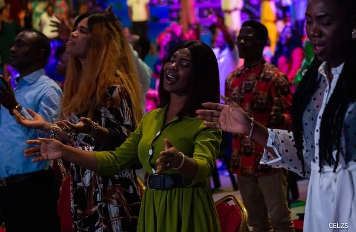 MY HEART IS FULL OF GOD'S LOVE, MY LIFE IS A LIFE OF EXCELLENCE, THE SPIRIT OF GOD DRAWS RESOURCES TO ME