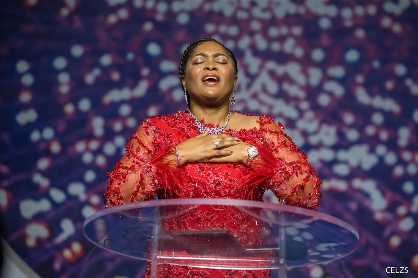 I LIVE ABOVE LIMITATIONS