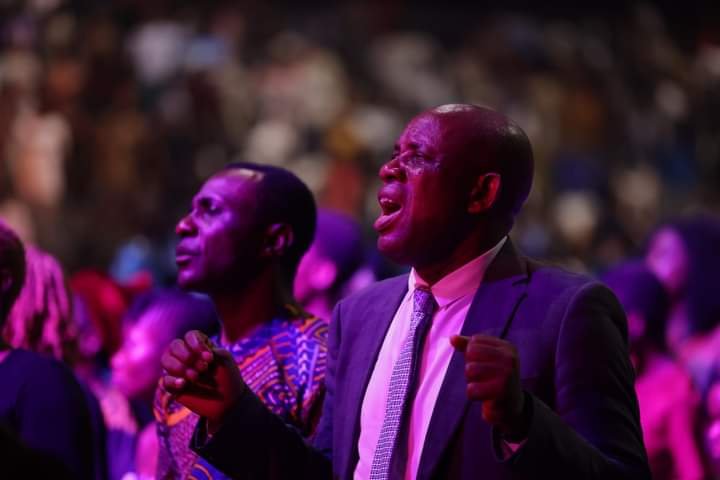 I AM EXTRAORDINARY!, I HAVE NOTHING TO FEAR, I AM ALWAYS FULL OF PEACE AND JOY, I AM STRENGTHENED WITH MIGHT, MY LIFE IS DIVINE, I LIVE IN ENDLESS PROSPERITY, I HAVE RECEIVED THE GRACE TO REIGN, MY BODY IS GOD'S TEMPLE, NOTHING CAN WEIGH ME DOWN, I DO NOT FRET OVER HARDSHIP