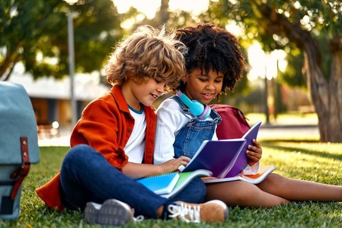 I HAVE POWER OVER PROBLEMS, MY LIFE SHOWS THE GLORY OF GOD, I LIVE EACH DAY FULL OF JOY, I HAVE SPECIAL FAVOUR